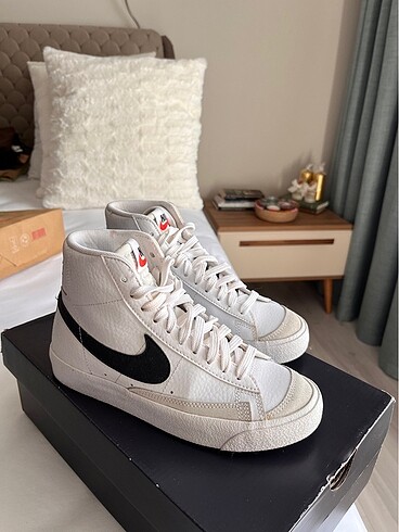 35,5 Beden Nike blazer mid