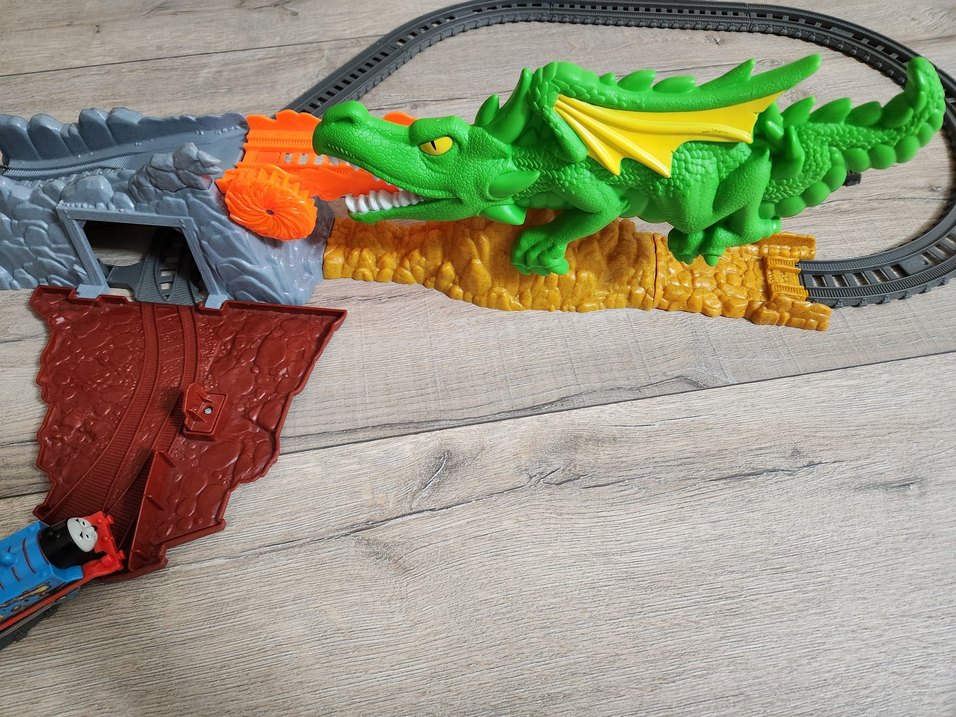 Renkli Ejderha Temalı Oyuncak Tren Seti - Görsel 2