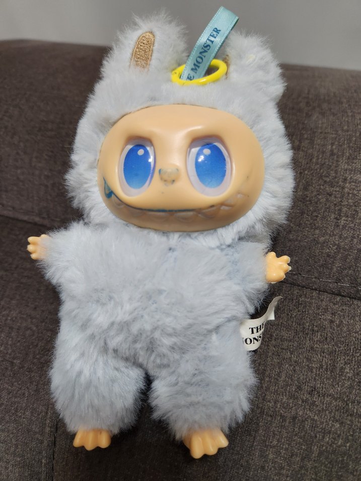 Labubu mavi Peluş Figür Oyuncak - Görsel 2