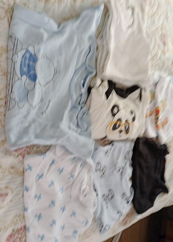 Bebek Erkek Kısa Kollu Beyaz Pamuklu Body - Görsel 4