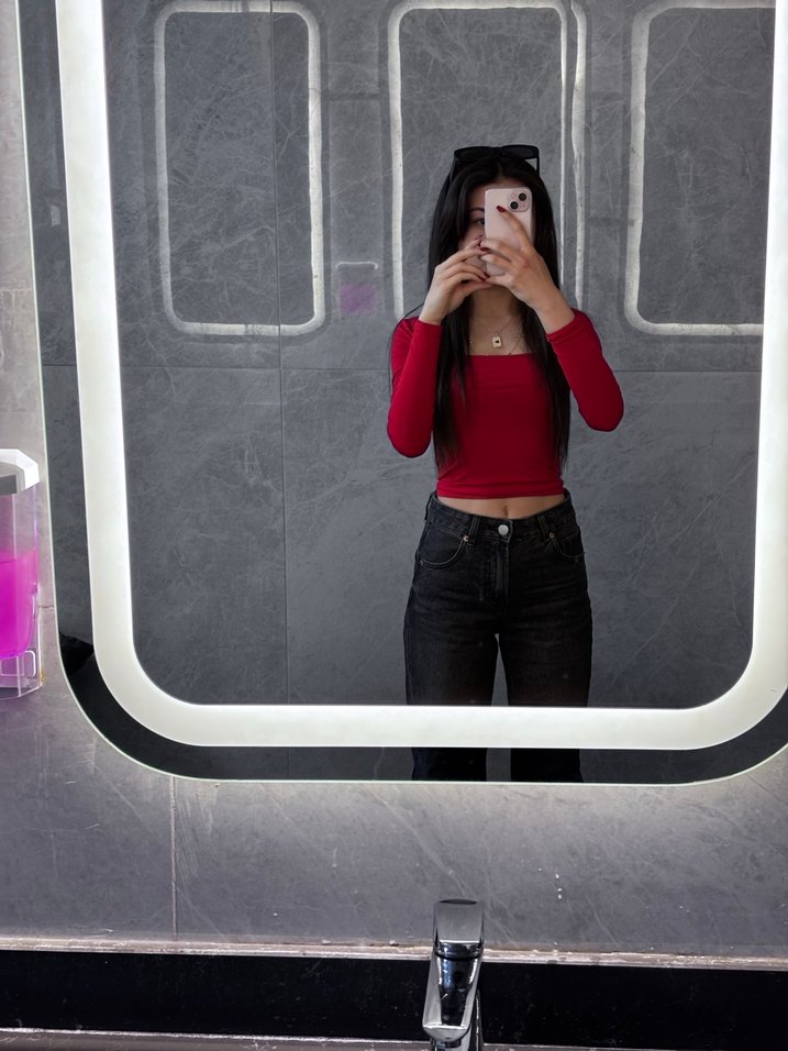 Kırmızı Uzun Kollu bluz - Görsel 2