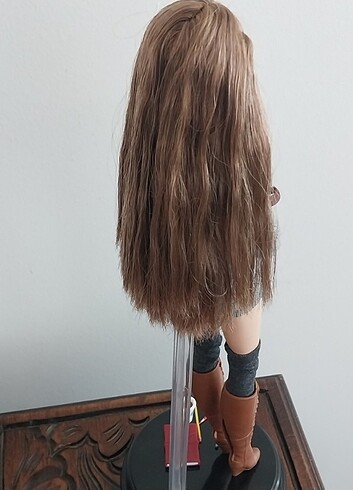 Beden Barbie Gri Kazaklı Look