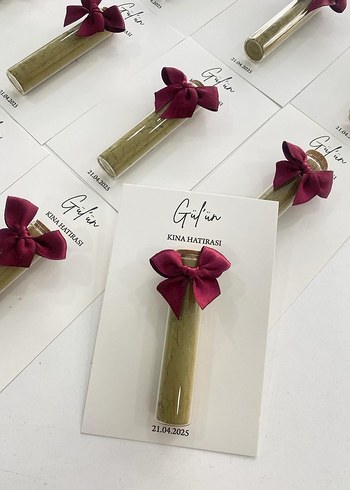 50 Adet Bordo Parlak Fiyonk Detaylı Kına Hatırası
