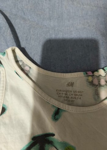 6 Yaş Beden H&M Renkli Kelebek ve Kalp Desenli Kolsuz Kız Elbiseleri