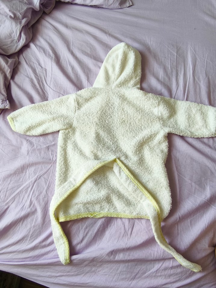 Nakışlı Beyaz bebek Bornoz - Görsel 3