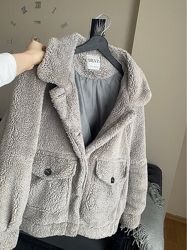 Dilvin gri peluş mont
