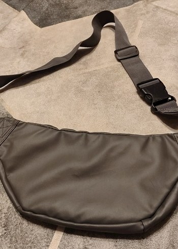 Gri Deri Bel Çantası - Görsel 4