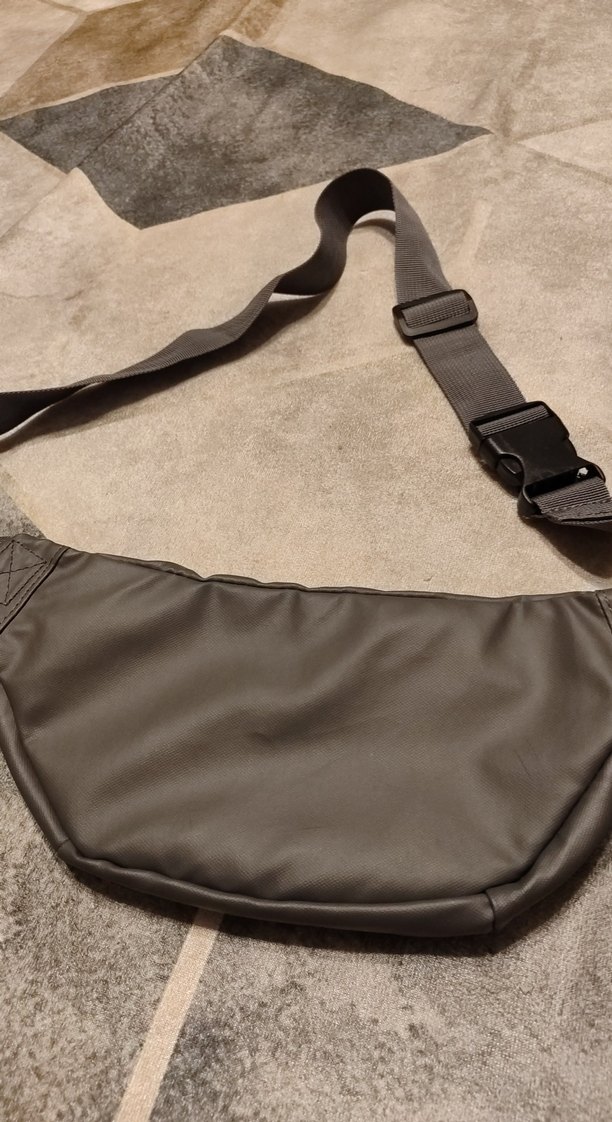 Gri Deri Bel Çantası - Görsel 4