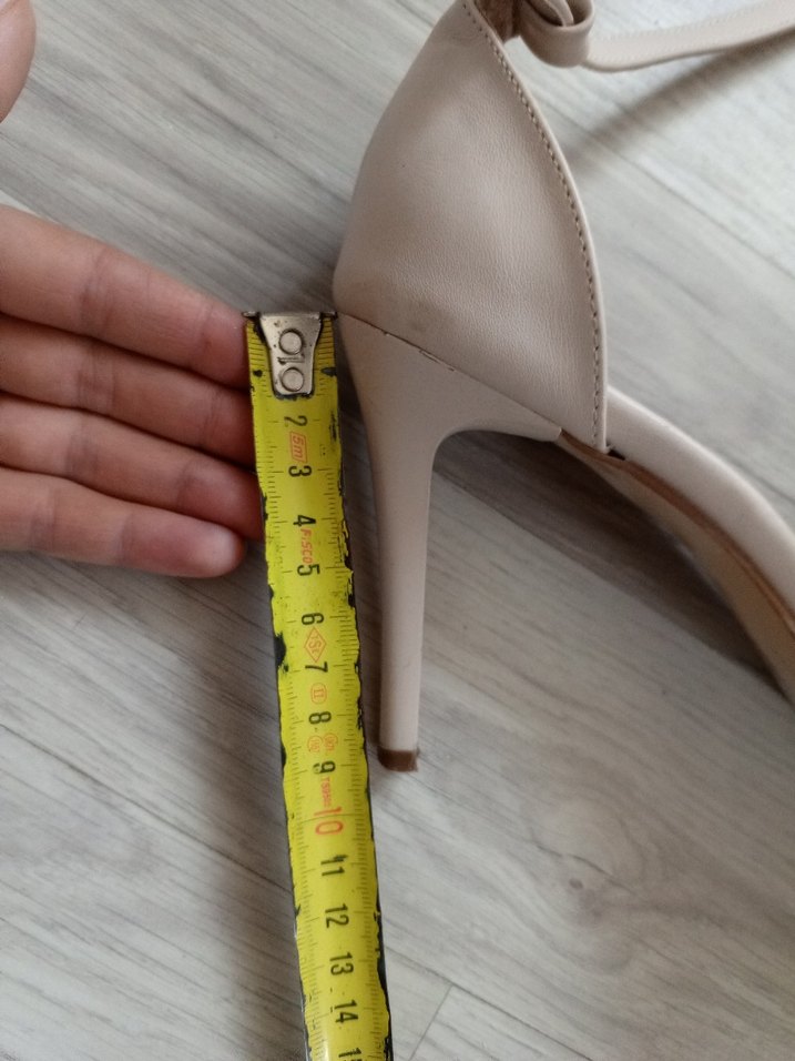 Bej Topuklu Ayakkabı - Görsel 4