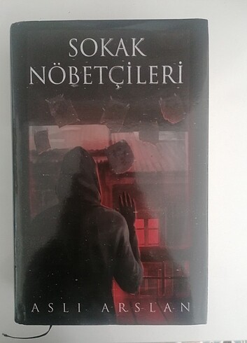 İmzalı ciltli sokak nöbetçileri 1. Kitap aslı arslan 