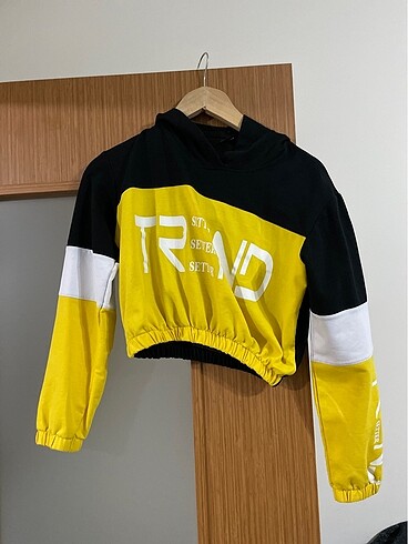 Kadın crop mini üst