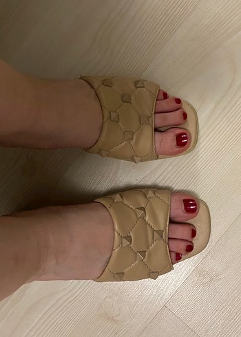 Bej Kadın Terlikler, Blok Topuklu, Tokalı - Görsel 2