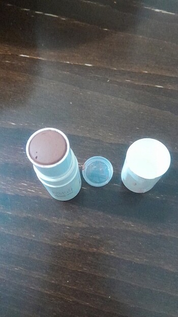  Beden Bronzer