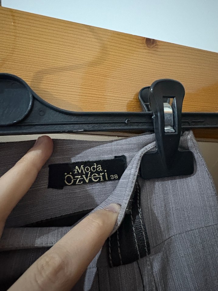 Gri Vintage Pilili Uzun Etek - Görsel 3