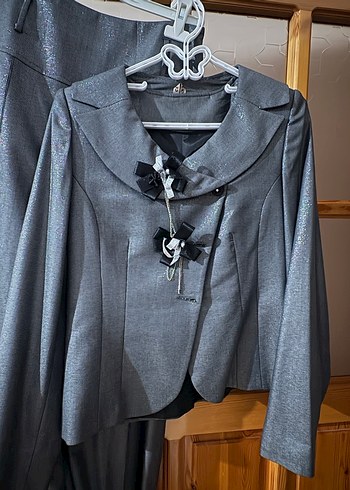 Uzun Kollu Gri Kadın Ofis Takımı - Görsel 2