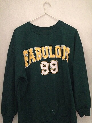 oversize sweatshirt