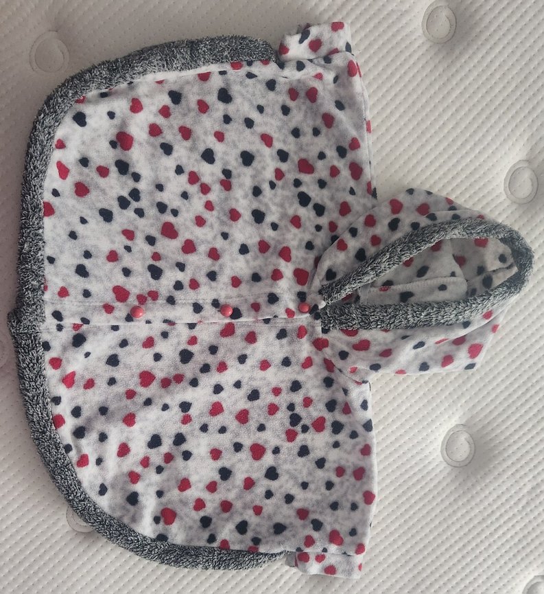 Kız Çocuk Gri Desenli Düğmeli Panço - Görsel 2