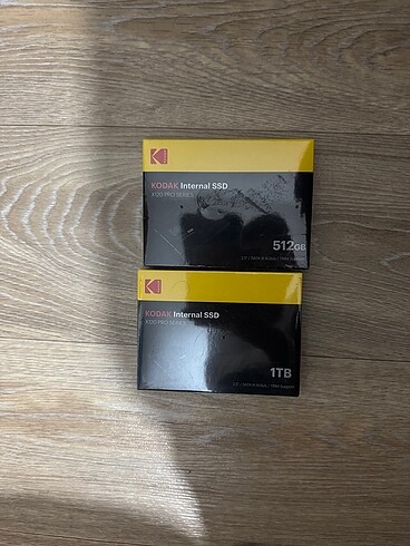 Kodak 1 tb ve 512 gb ssd