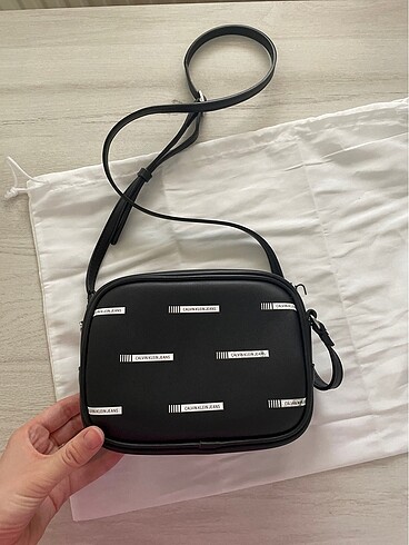 calvin klein çanta