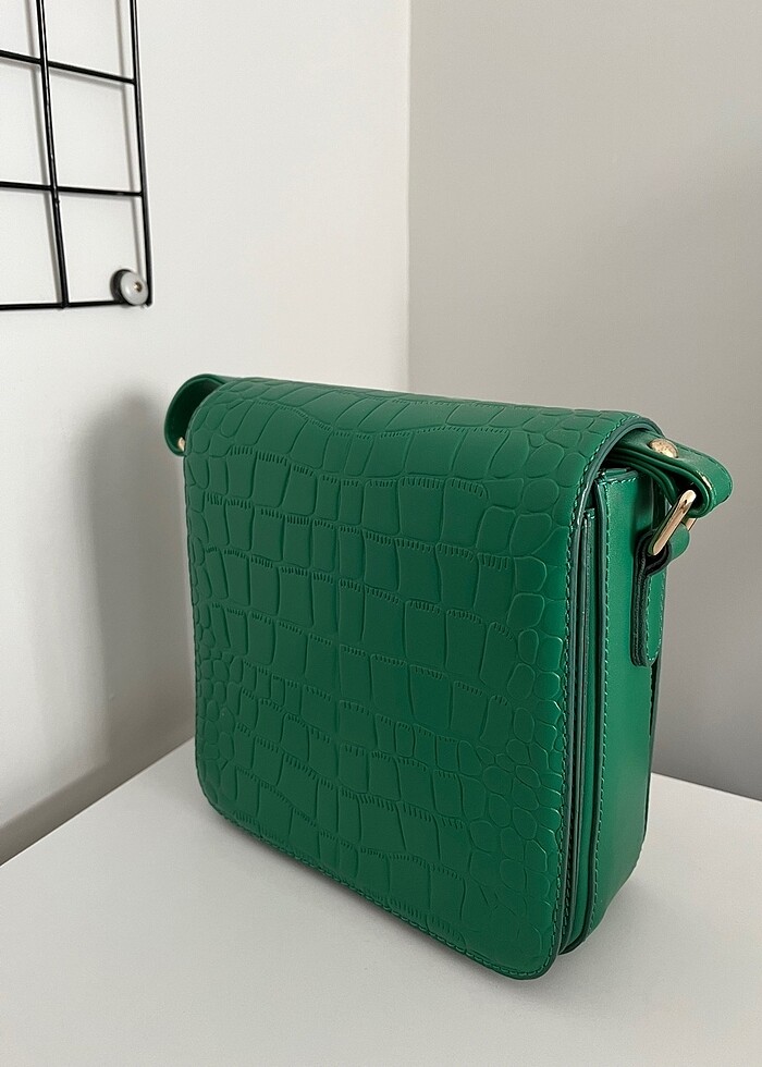 Adl Yeşil Çanta - Görsel 2