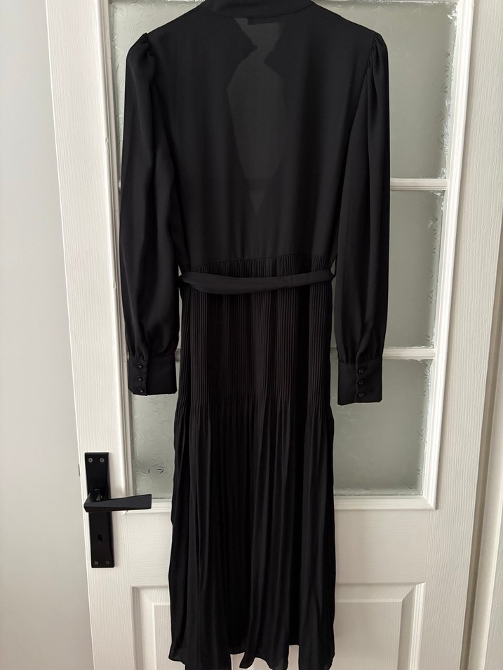 Siyah Piliseli Uzun Kadın Elbise - Görsel 5