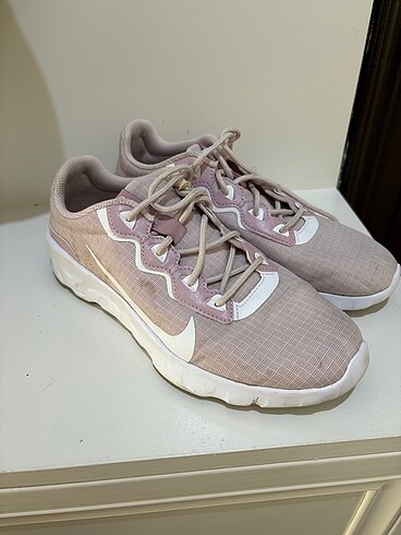 Nike spor ayakkabı