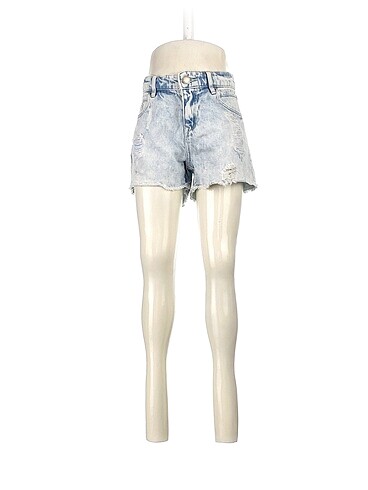 Stradivarius Mini Şort %70 İndirimli.