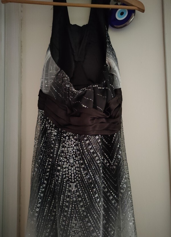 4saat giyilmiş abiyemiz satılıktır. - Görsel 3