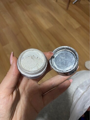 Conceler highlighter