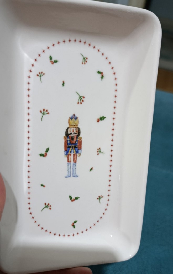 Beyaz Desenli 3'lü Porselen Servis Tabağı - Görsel 4