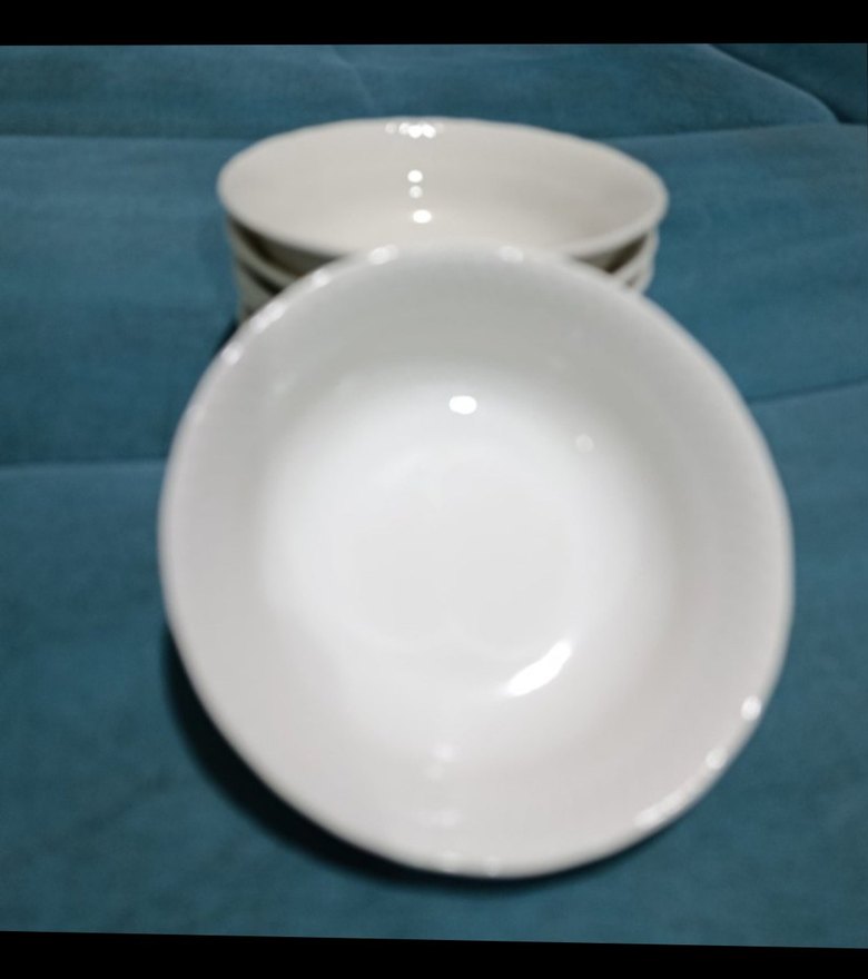 Kenarları desenli şık porselen çorba kasesi - Görsel 3