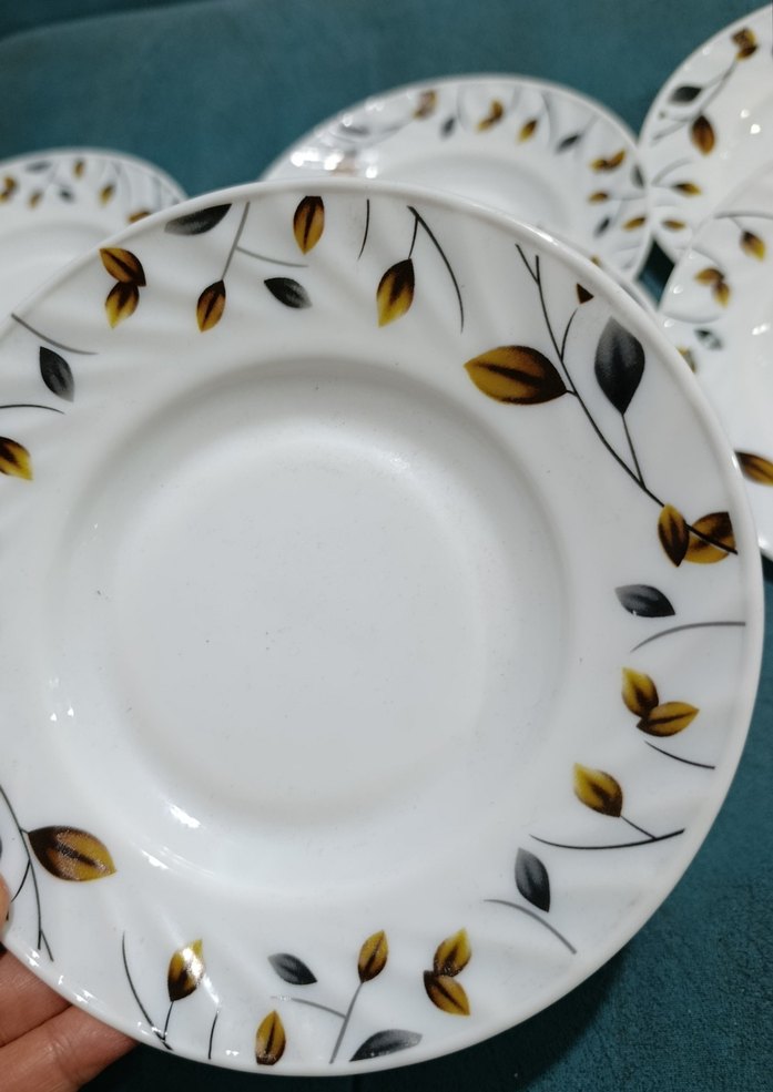 Yaprak Desenli 6'lı Beyaz yemek tabağı - Görsel 2