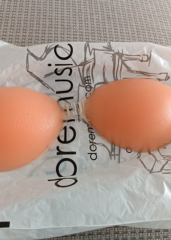 Uzun Kırmızı Nakışlı Henna Elbise - Görsel 9