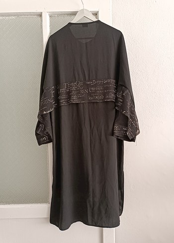 Uzun Kollu Siyah Nakışlı Gotik Kadın Robası - Görsel 5