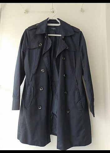 LC Waikiki Lc Waikiki Lacivert Yağmurluk