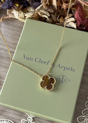 Van Cleef & Arpels ürünü