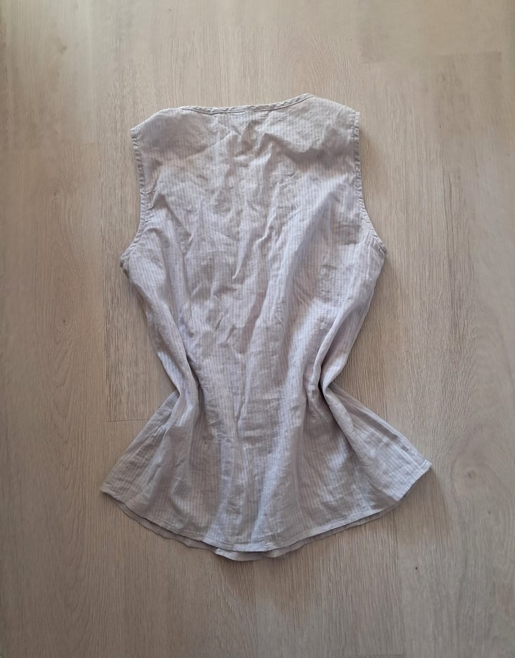 V Yaka Kolsuz Gri Keten Gömlek - Görsel 2