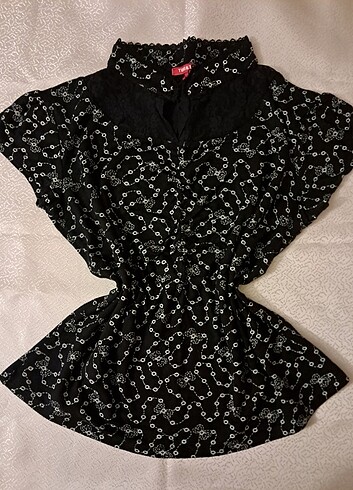 Vintage Dantel Detay Gotic Bluz