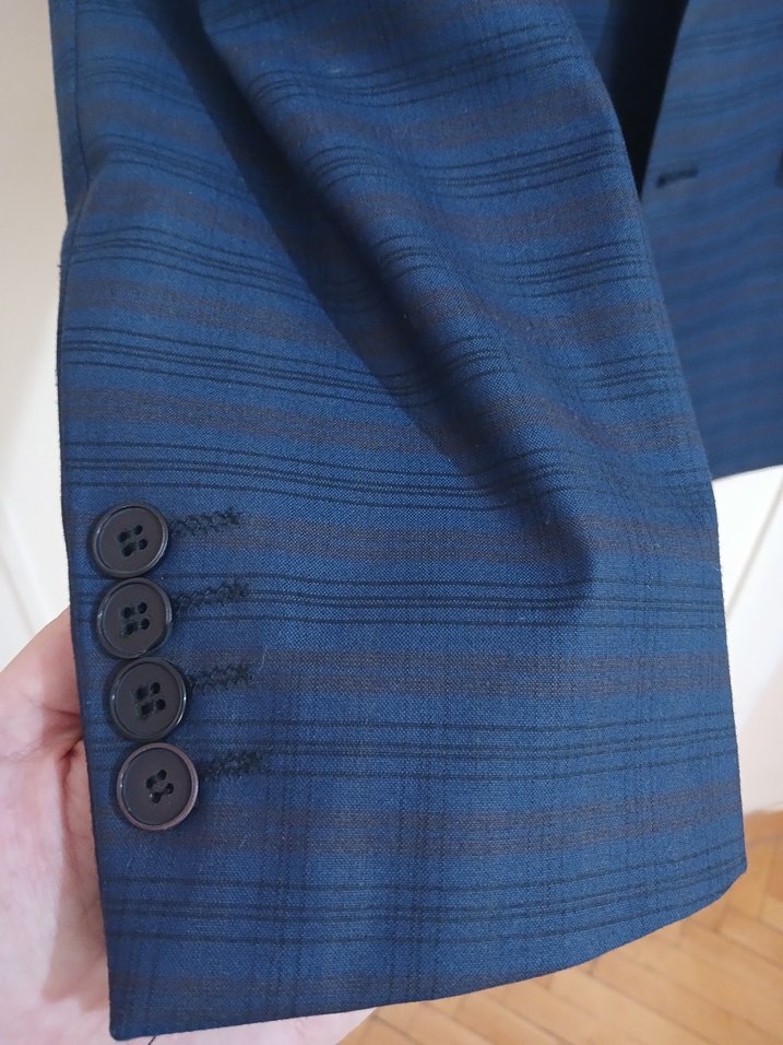 Mavi Düğmeli Erkek Takım Ceketi - Görsel 4