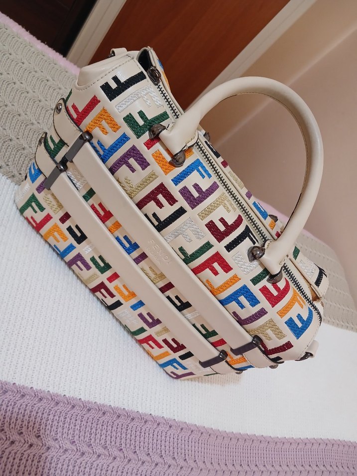 kadın çanta. orta boy - Görsel 2