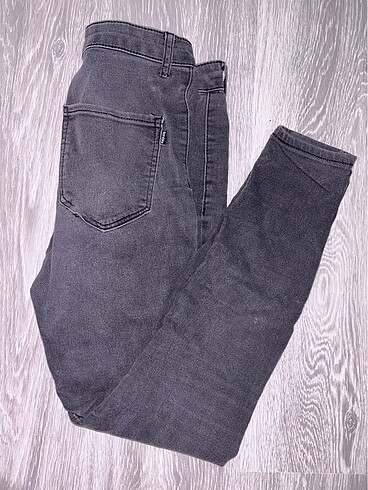 Bershka Pantolon