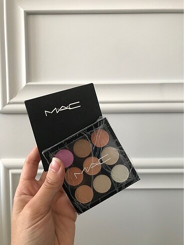 Mac Eyeshadow 9