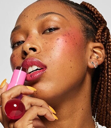 Milk Makeup Chill Allık