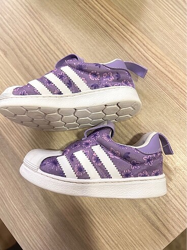 23 Beden Adidas bebek ayakkabı