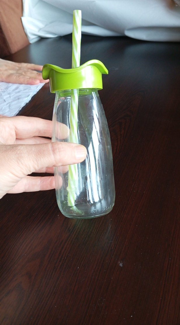 Yeşil Kapaklı Bebek suluğu - Görsel 2