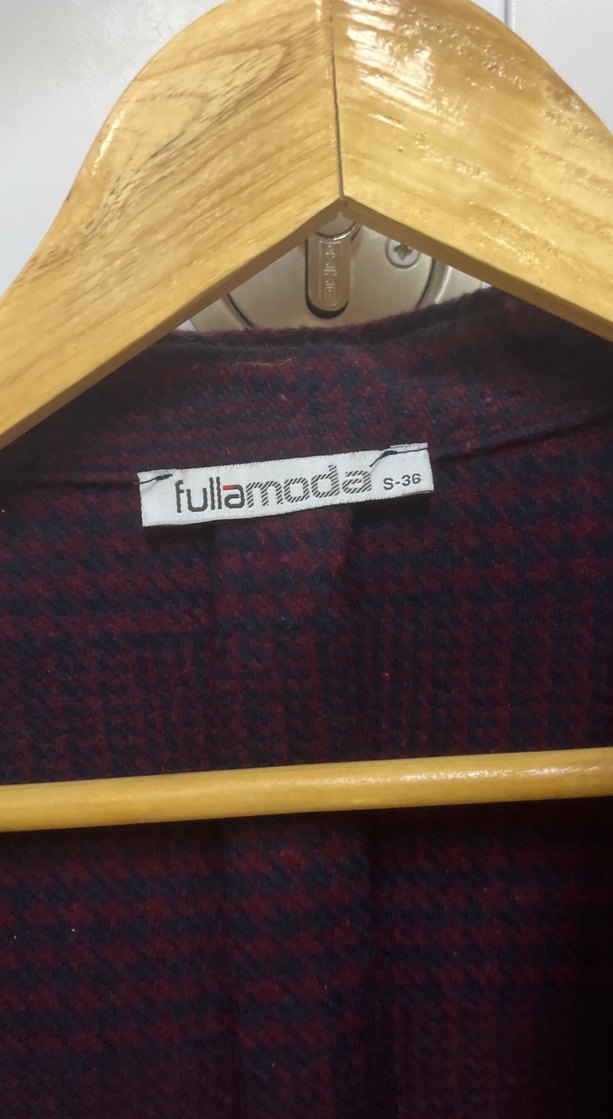 Düğmeli Bordo Kadın Gömlek - Görsel 5