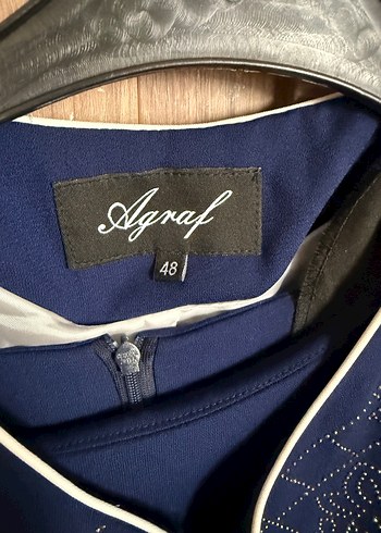 Nakışlı Mavi Uzun Kadın tesettür Elbise - Görsel 3