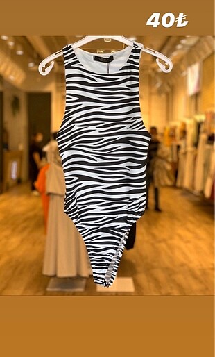Zebra desenli body