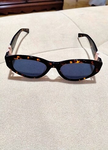 Max Mara güneş gözlüğü 