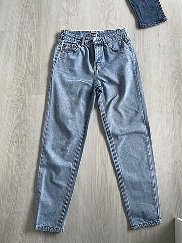 Pull and bear jeab